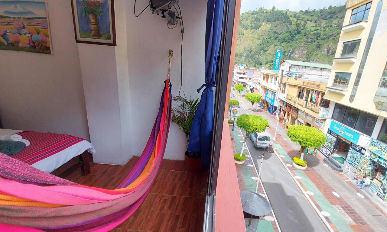 Erupcion Art Hotel & Hostel 바뇨스 외부 사진